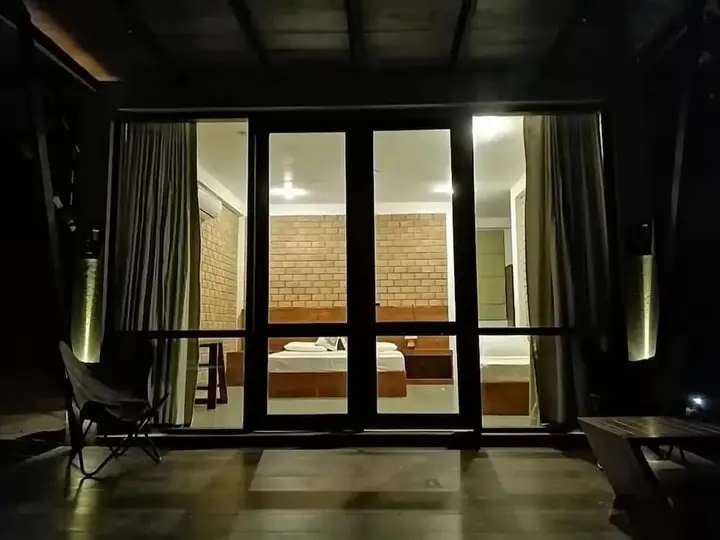 Виравила: Breezy Lake Eco Friendly Cabanas Yala