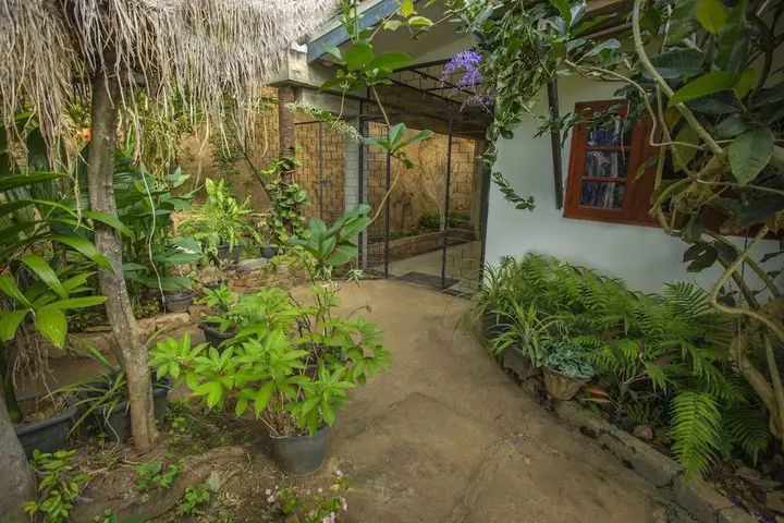 Канди: The Hilltop Eco Homestay