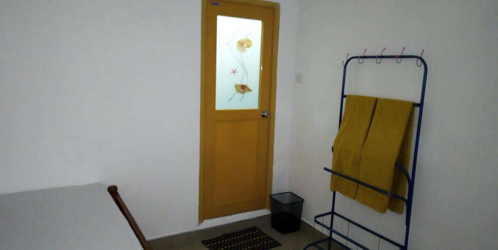 Полоннарува: Senuri Home stay