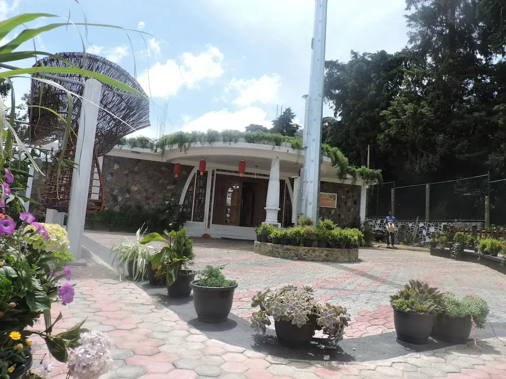 Нувара-Элия: White Tower Villa  Sri Lanaka