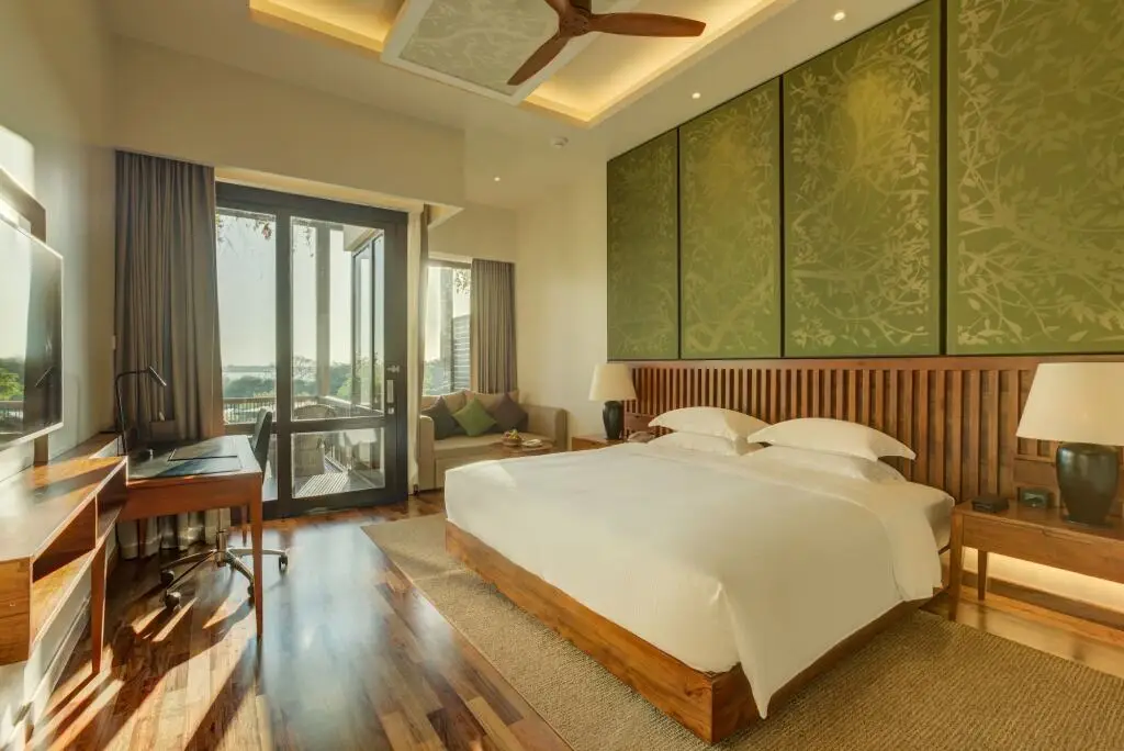 Виравила: DoubleTree by Hilton Weerawila Rajawarna Resort