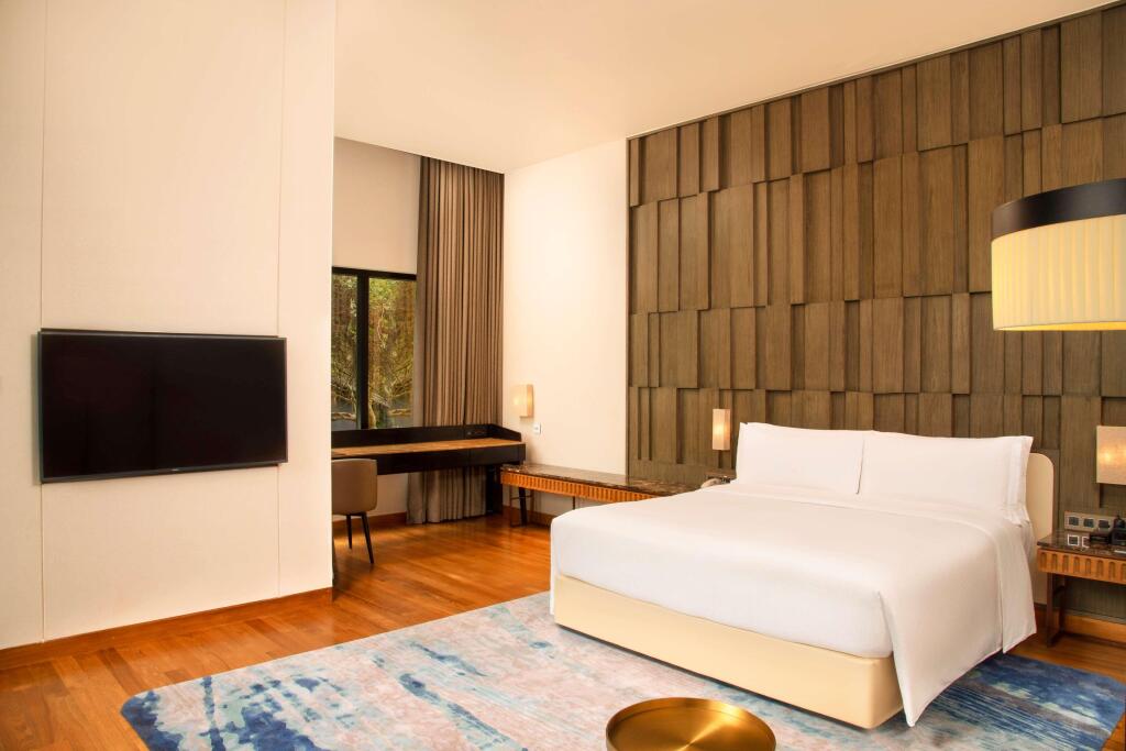 Виравила: DoubleTree by Hilton Weerawila Rajawarna Resort