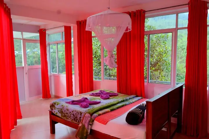 Ратнапура: Grand Adams Peak Hotel