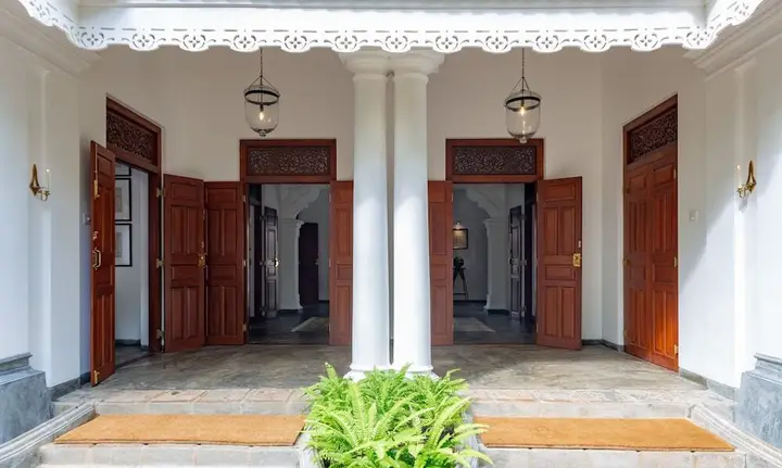 Индурува: Nyne Hotels - Leela Walauwwa, Induruwa