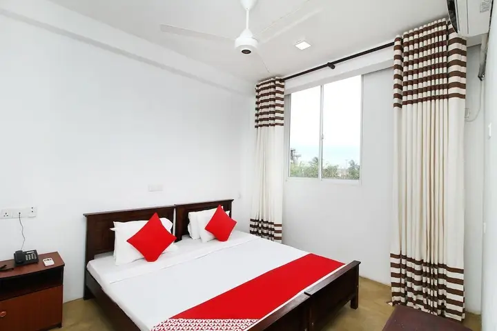Негомбо: Oyo 338 Deep Sea Resort