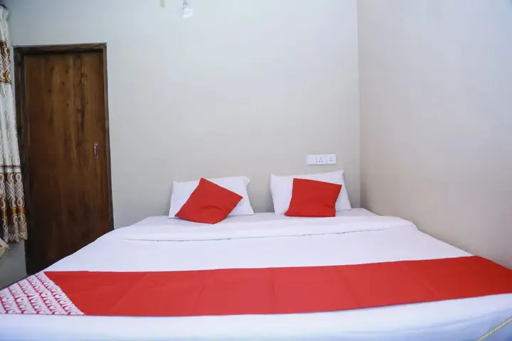Нилавели: OYO 344 Pearl Inn Green