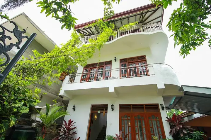 Берувела: OYO 332 Jj Villa