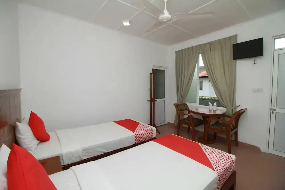 Калутара: Oyo 272 Garden Beach