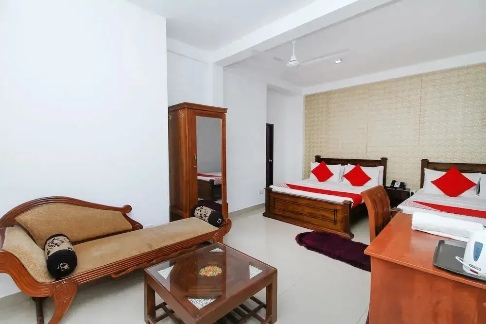 Катунаяке: Oyo 365 Kingsgate Transit Hotel