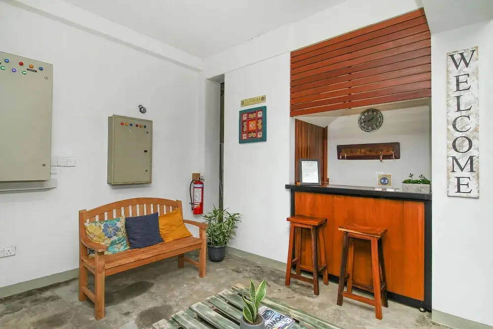 Гора Lavinia: Oyo 387 Iddamal Apartments