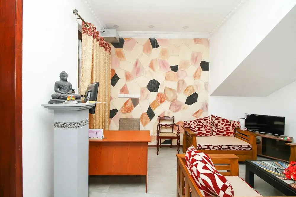 Балапития: Oyo 371 River Palace Hotel