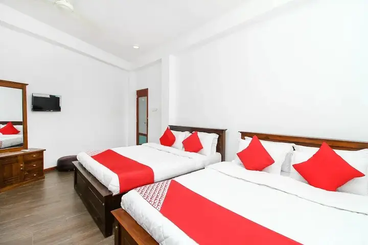 Балапития: Oyo 371 River Palace Hotel