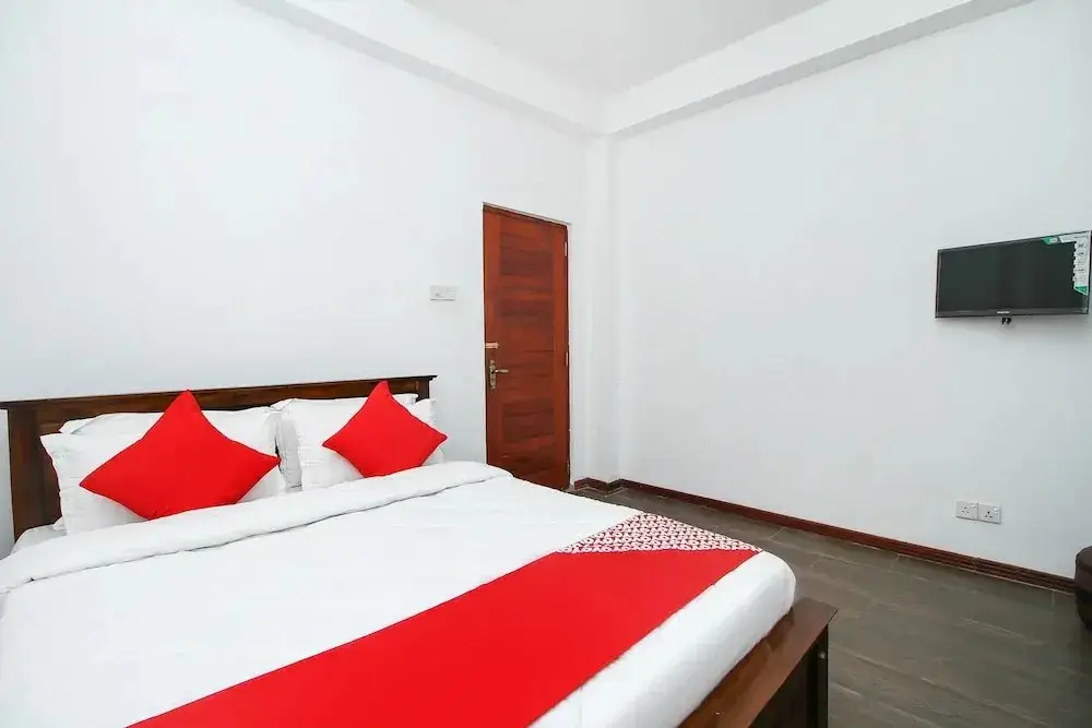 Балапития: Oyo 371 River Palace Hotel