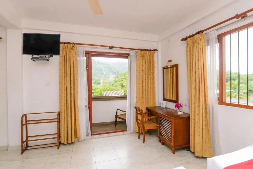 Канди: Oyo 373 Grand Kandy Villa