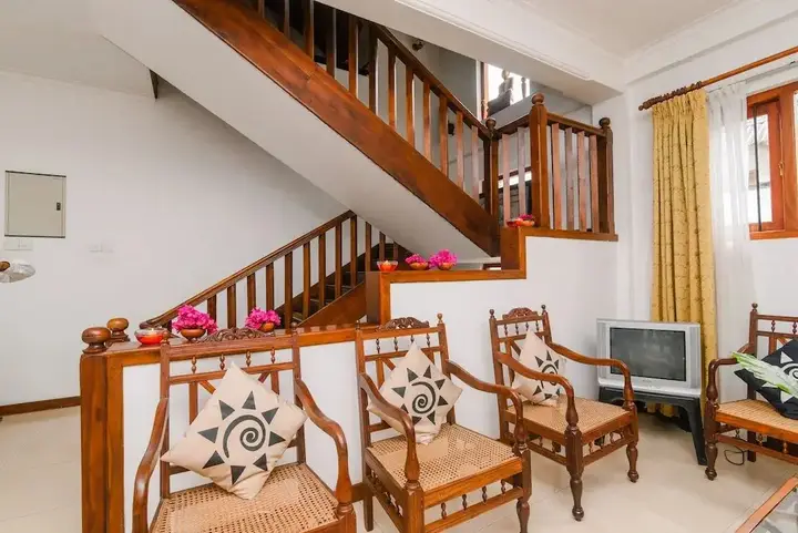 Канди: Oyo 373 Grand Kandy Villa