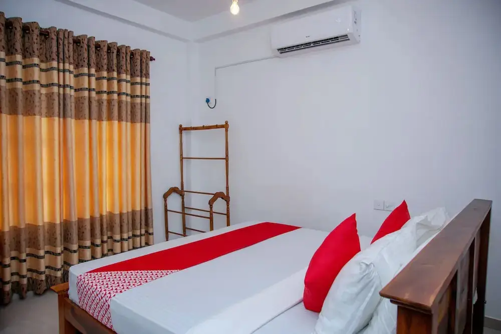 Хиккадува: Oyo 380 Sapphire Home Stay