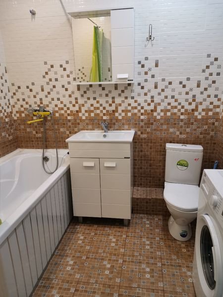 Нефтеюганск: Alatyr Nefteyugansk, neighborhood 15, 8b