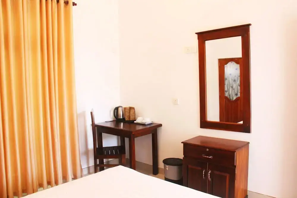 Негомбо: New York Beach Club