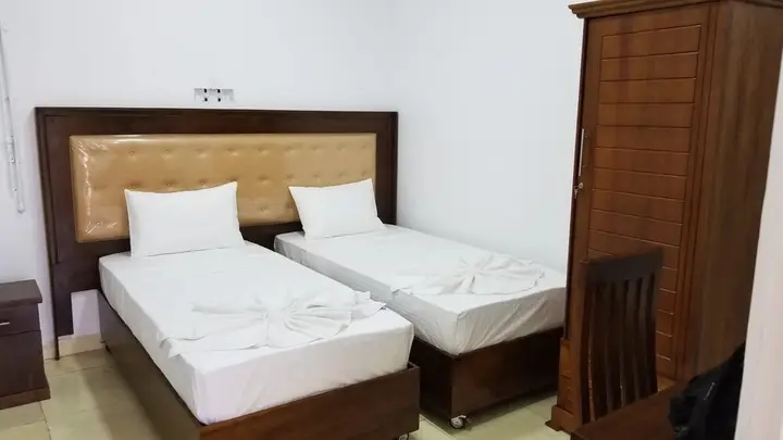 Коломбо: Metro Marine Drive Hotel