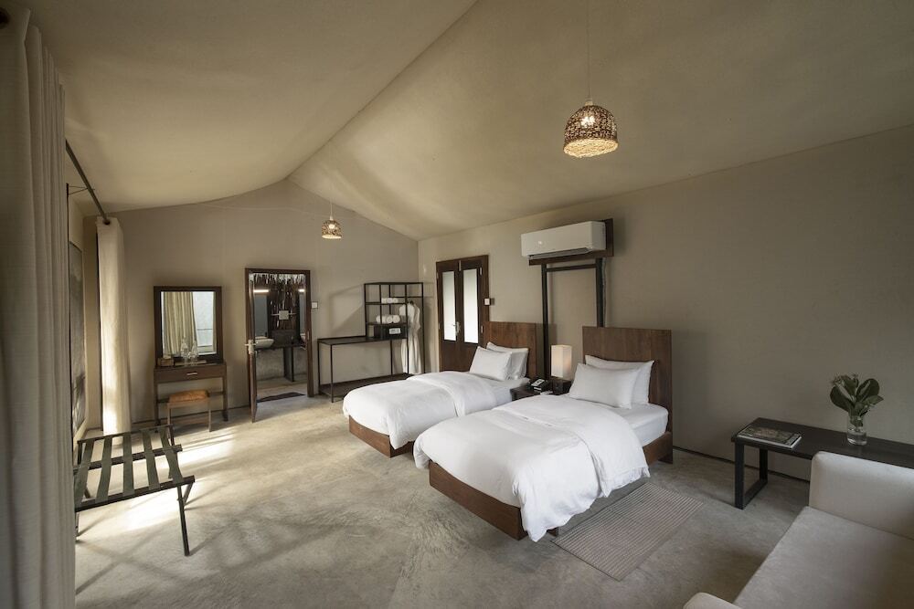 Тиссамахарама: Ceylon Wild Safaris Yala