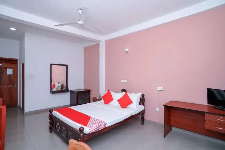 Галле: Oyo 415 Hotel Hillside