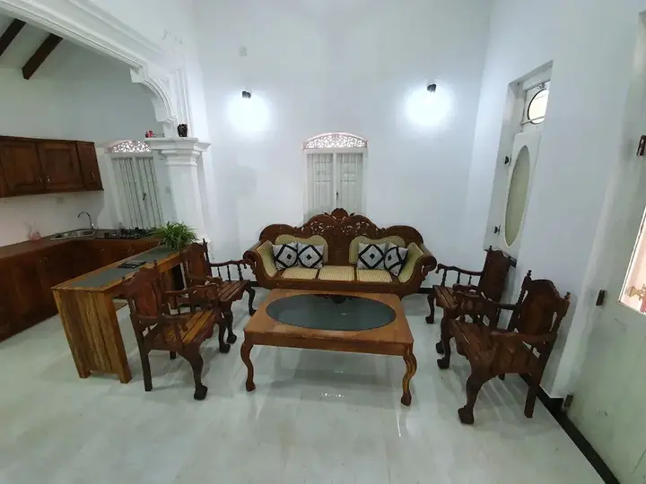 Негомбо: NilaRU Villa