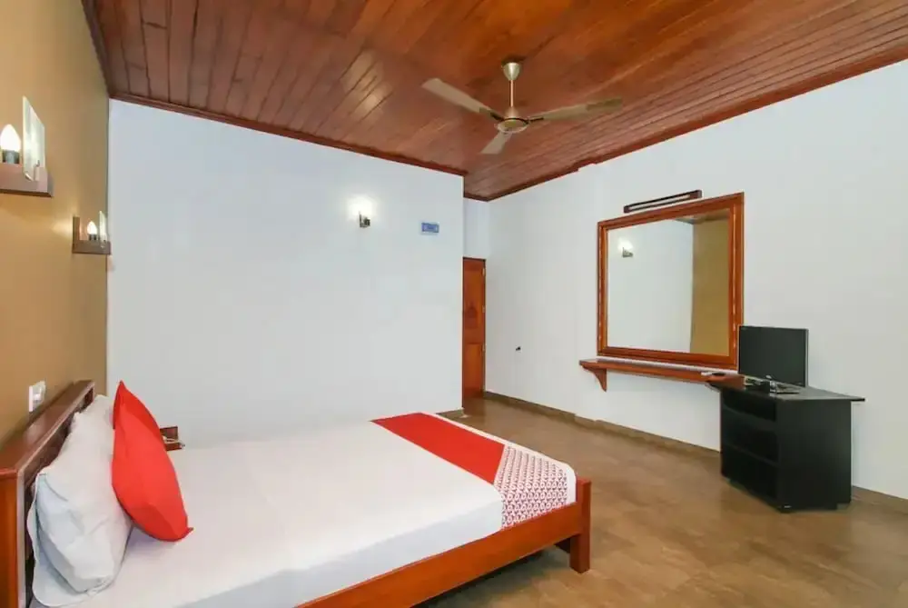 Моратува: OYO 471 Randiya Hotel