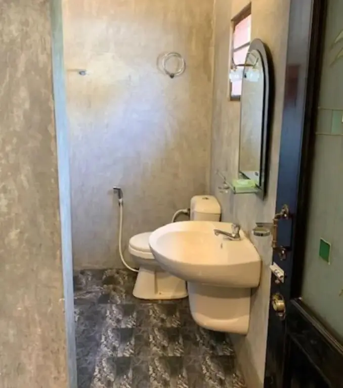 Велигама: Unbound Hostel
