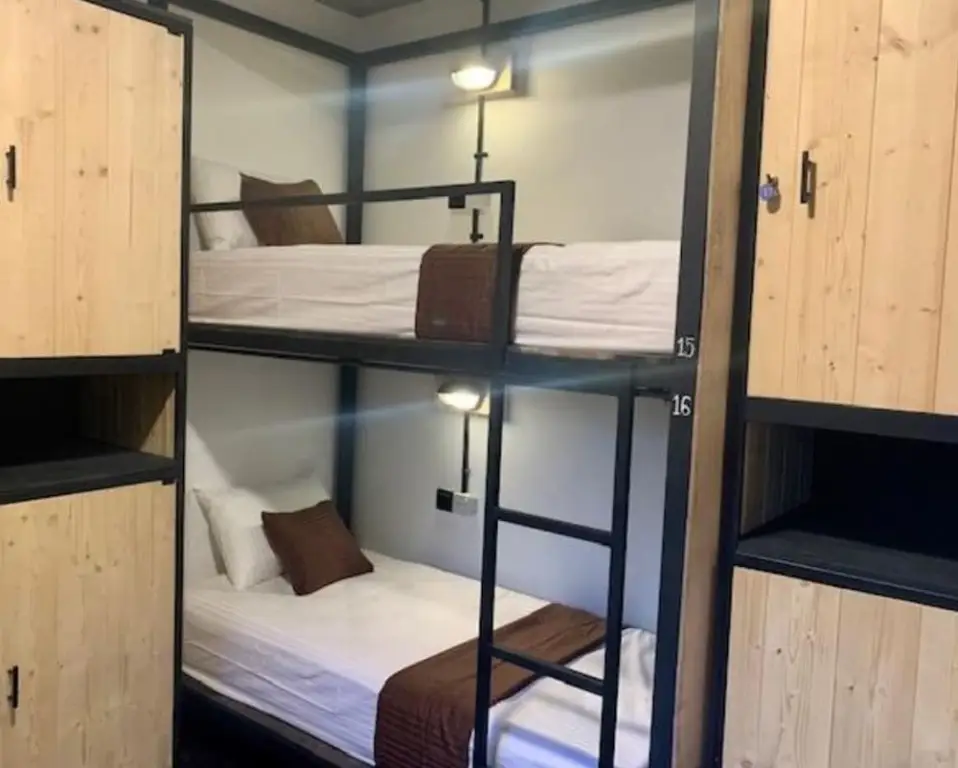 Велигама: Unbound Hostel