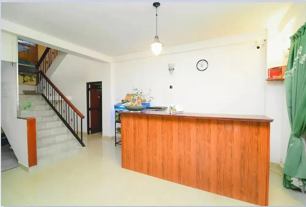 Канди: Oyo 464 Tropicana Residence