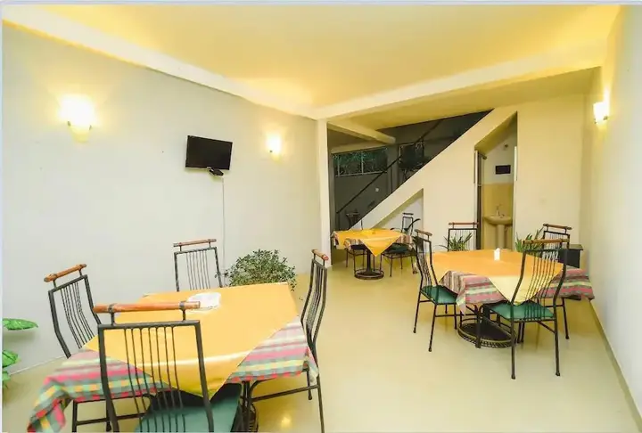 Канди: Oyo 464 Tropicana Residence