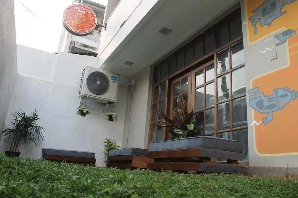 Коломбо: Layover BnB