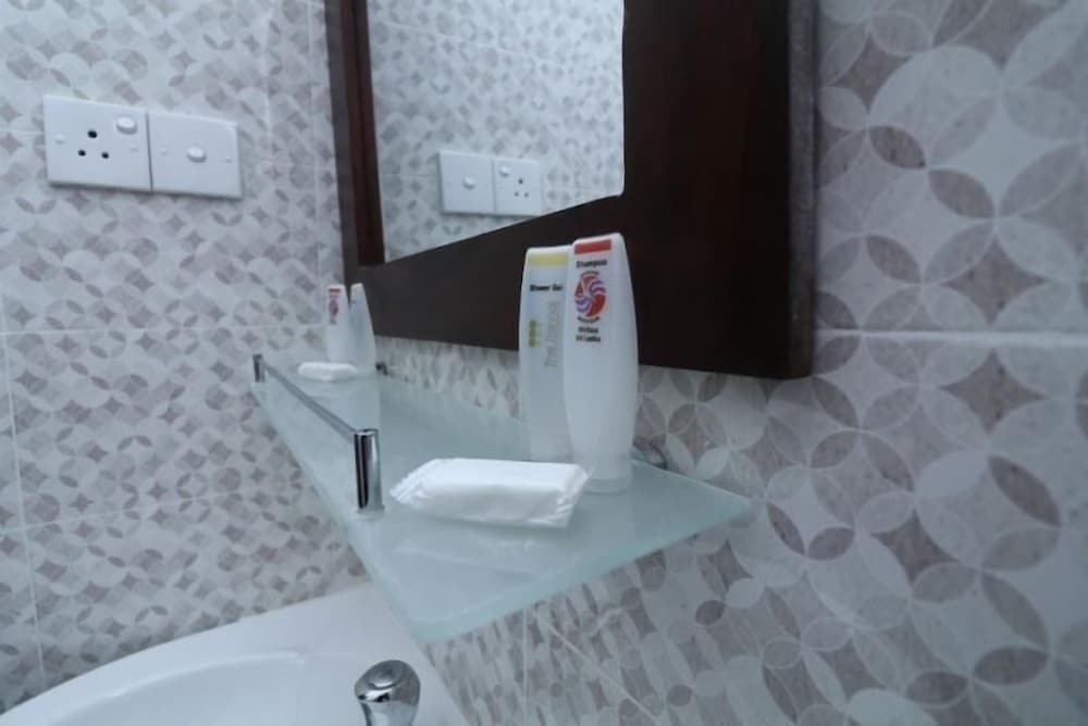 Минувангода: Sky 14 Hotel Apartments