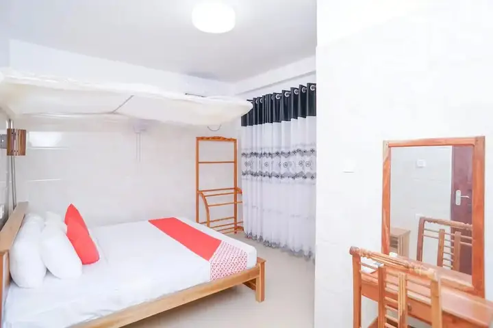 Хиккадува: Hotel Cranberry