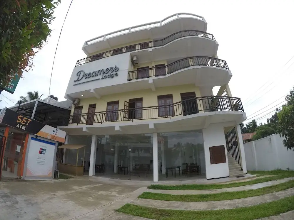 Dreamers Lodge - Hostel — фото 1