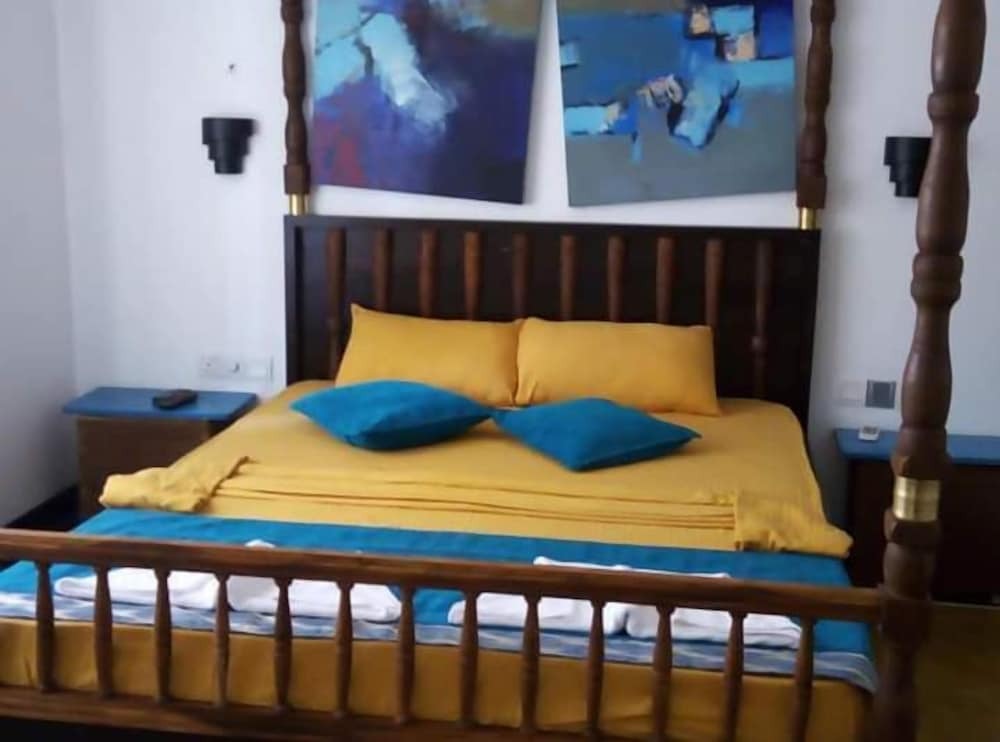 Минувангода: Royal Mandira Hotel