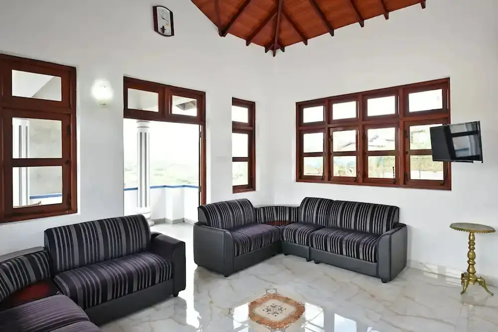 Нувара-Элия: Oyo 537 Royal Bungalow