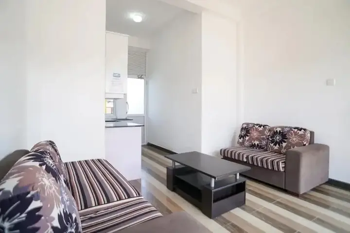 Унаватуна: Oyo 566 U K G Residencies