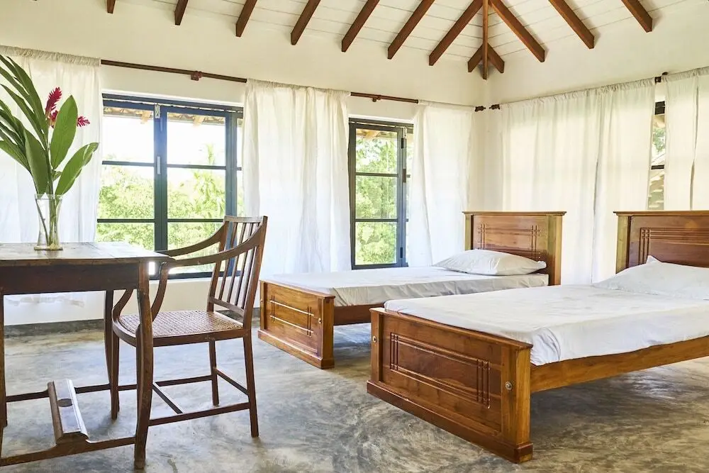 Ахангама: Samadara Estate, Midigama