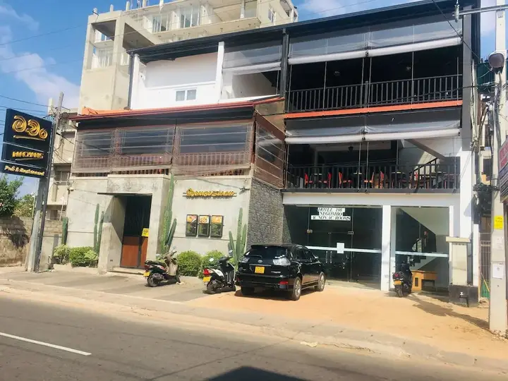 Негомбо: OYO 516 Hotel 198 Negombo