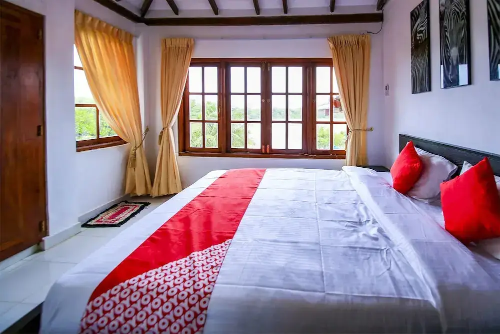 Нилавели: OYO 389 Bay Beach Hotel