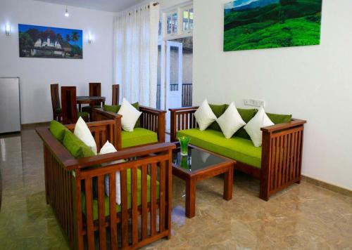Канди: Kandy City Lodge