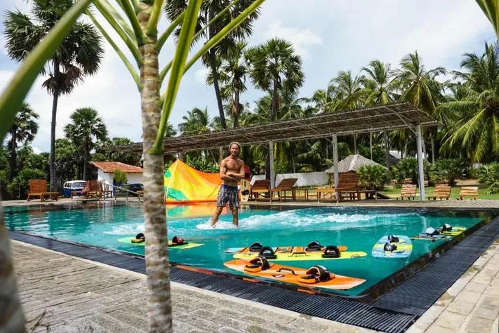 Велайманай: Valampuri Kite Resort