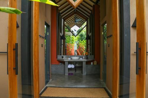 Хиккадува: Nisala Villas
