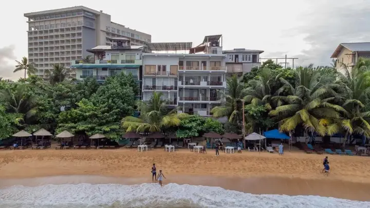Унаватуна: Wave Beach Resort Unawatuna