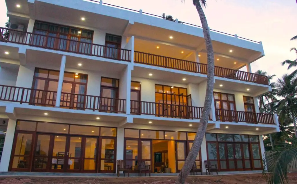 Валгама: Savenrose Beach Villa