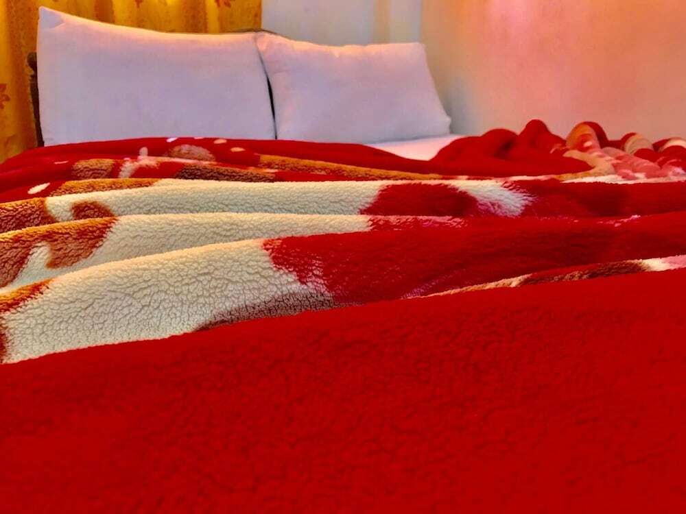 Нувара-Элия: Red Rock Guest