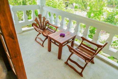 Камбуругамува: Hansagira Guest House