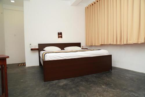 Тангалла: Four season Guest house