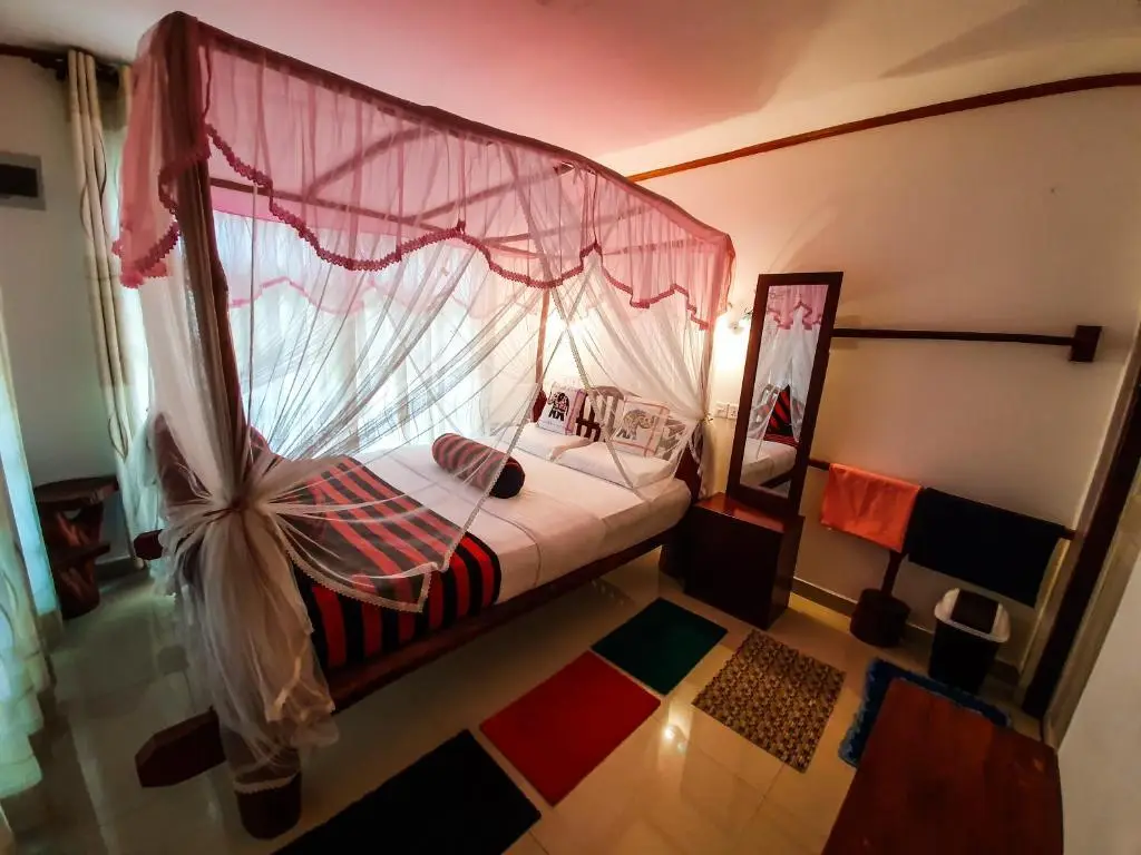 Элла: Guest Inn Avendra